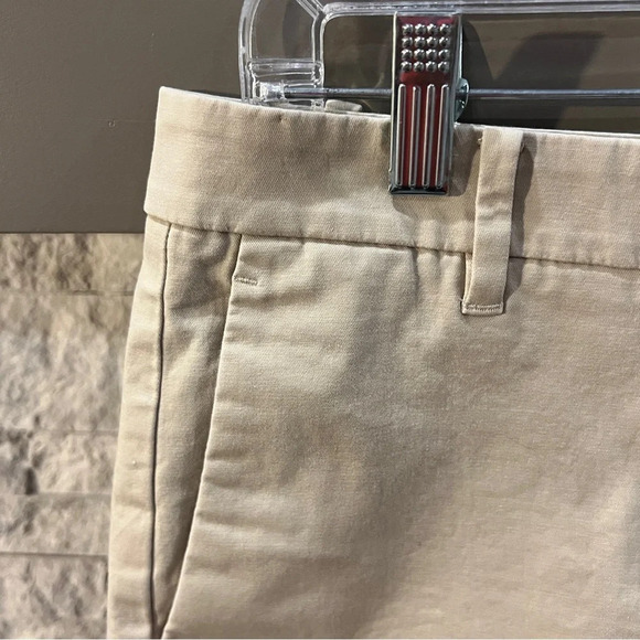 Ann Taylor size 6 khaki cotton blend shorts - Picture 3 of 12